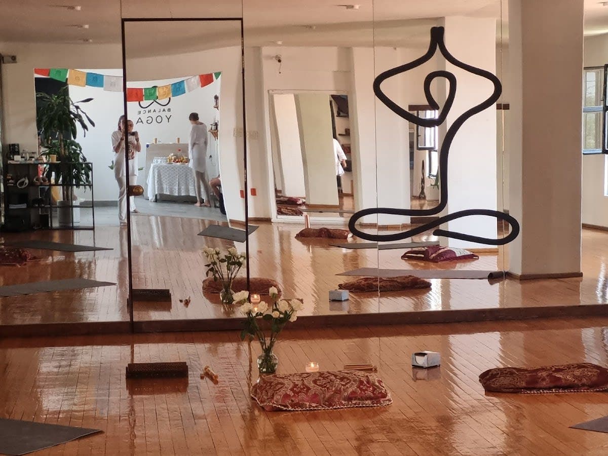 Clase de Hatha Yoga