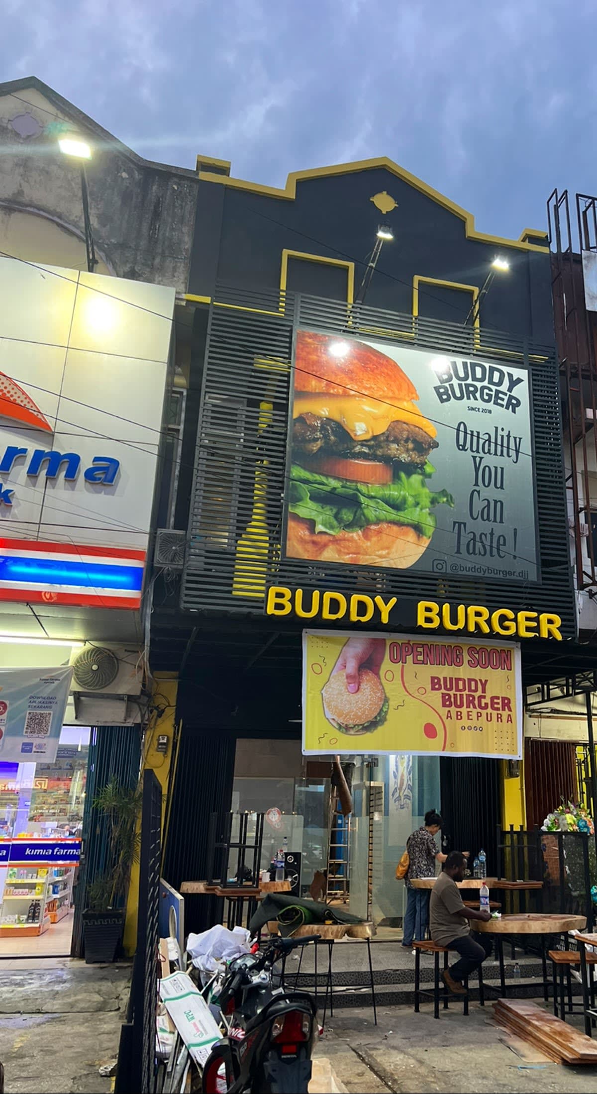 DOUBLE CHICKEN Burger