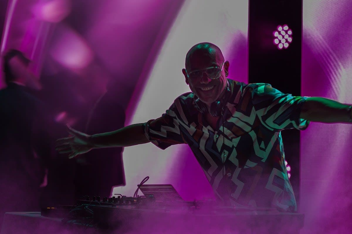 Wedding DJ