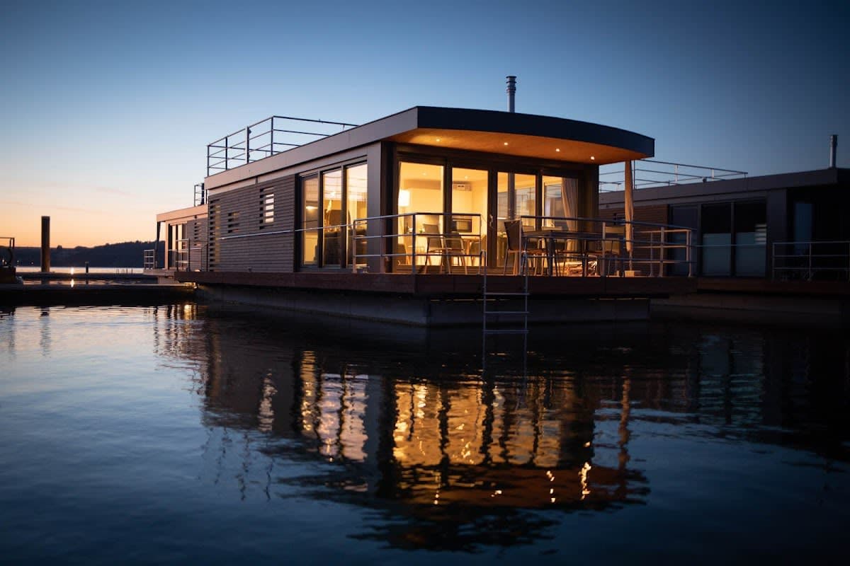 Floating Village Brombachsee - Eco Lodges