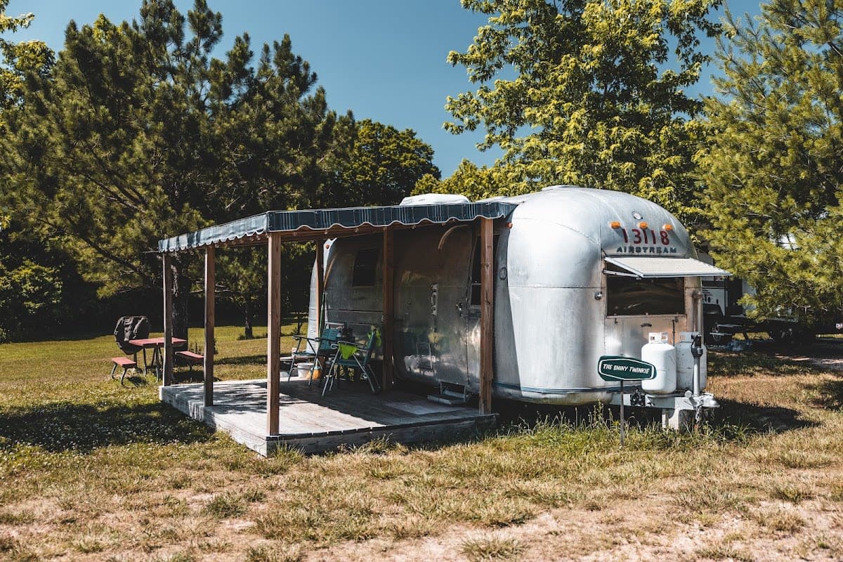 Full Hook-Up RV Sites