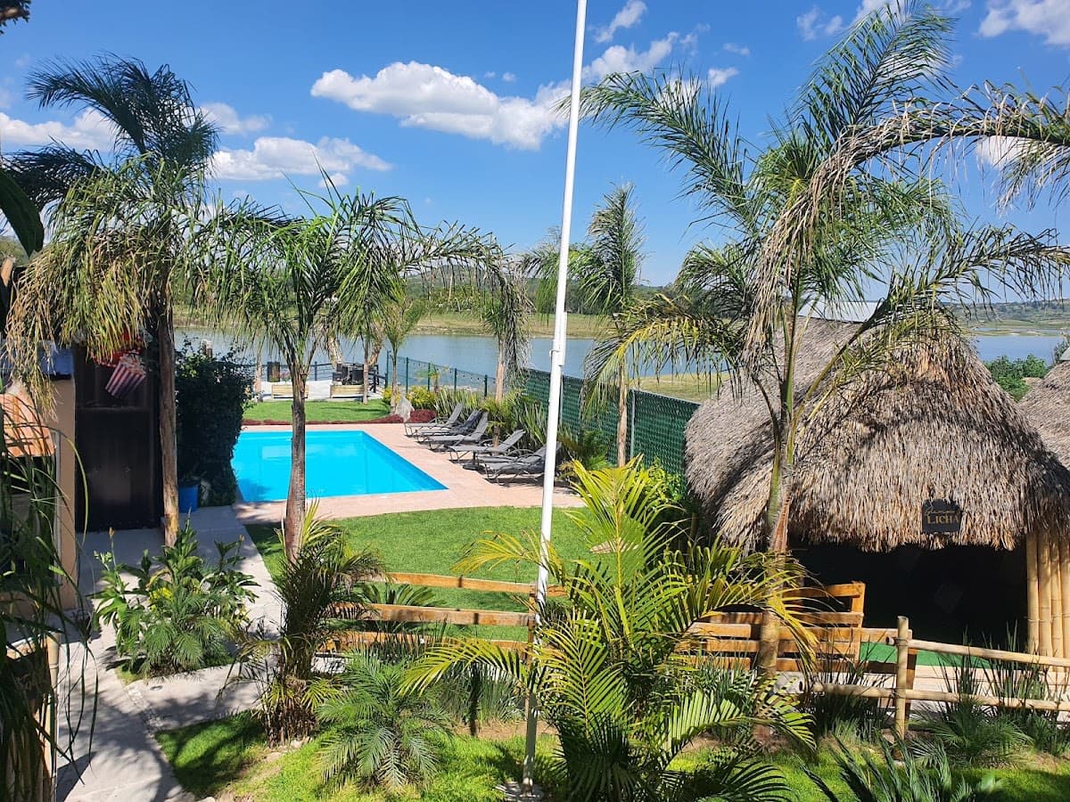 Glamping lake