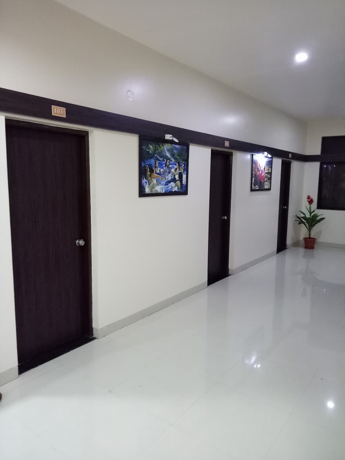 Govinda beer bar and restaurent