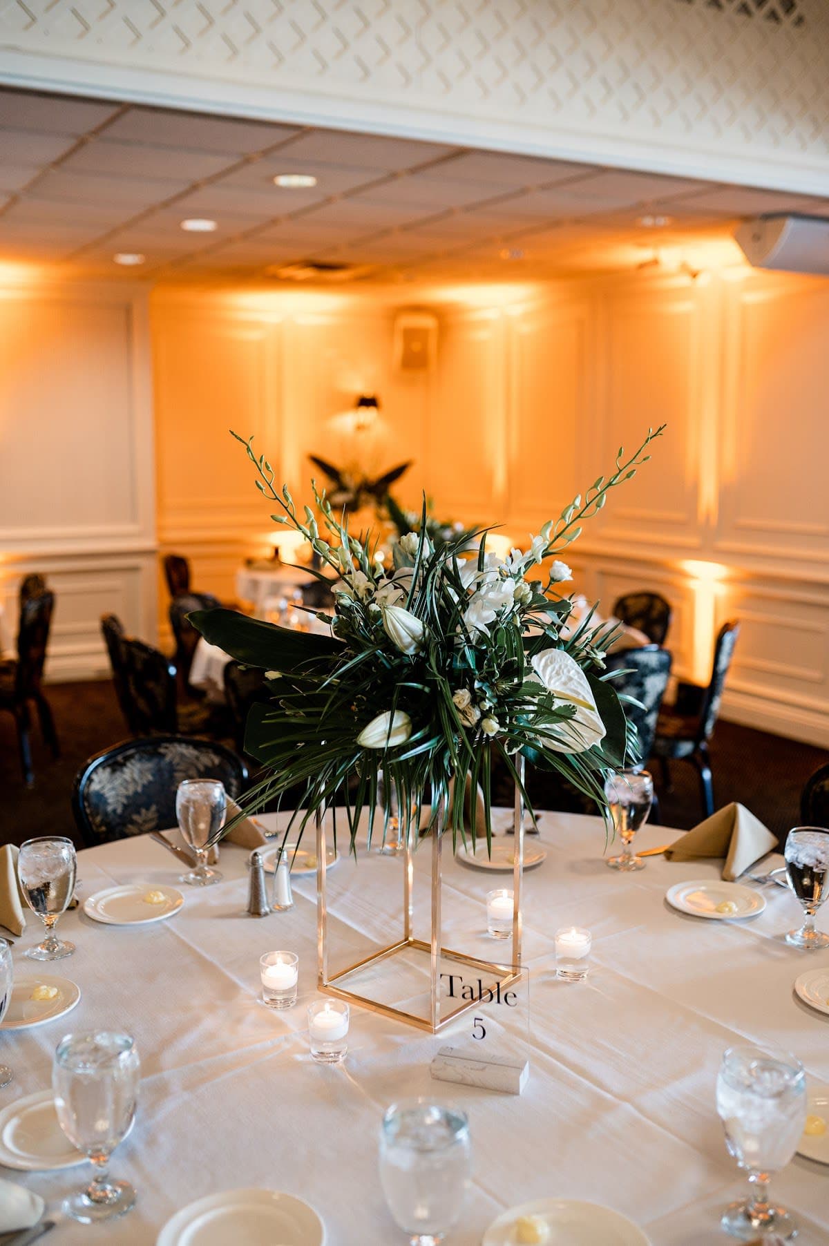 Holiday & Party Decorating