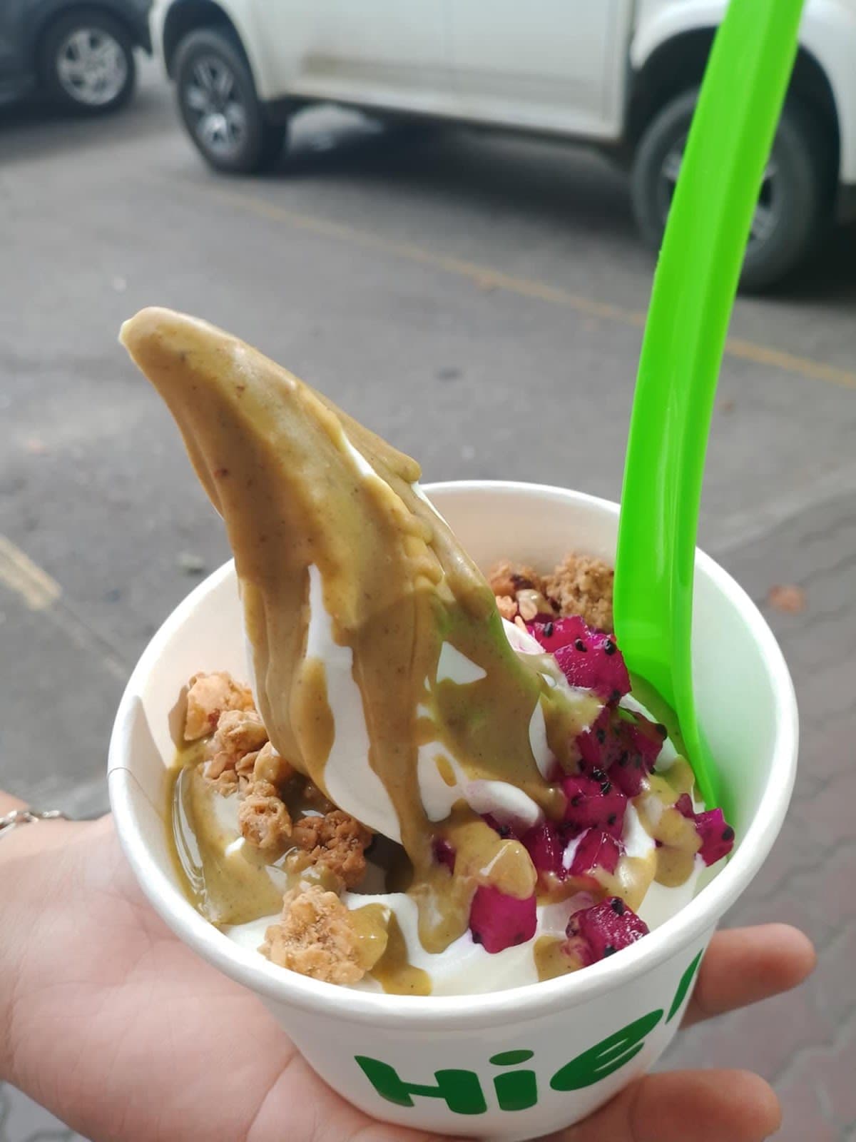 Frozen Yogurt Parfait
