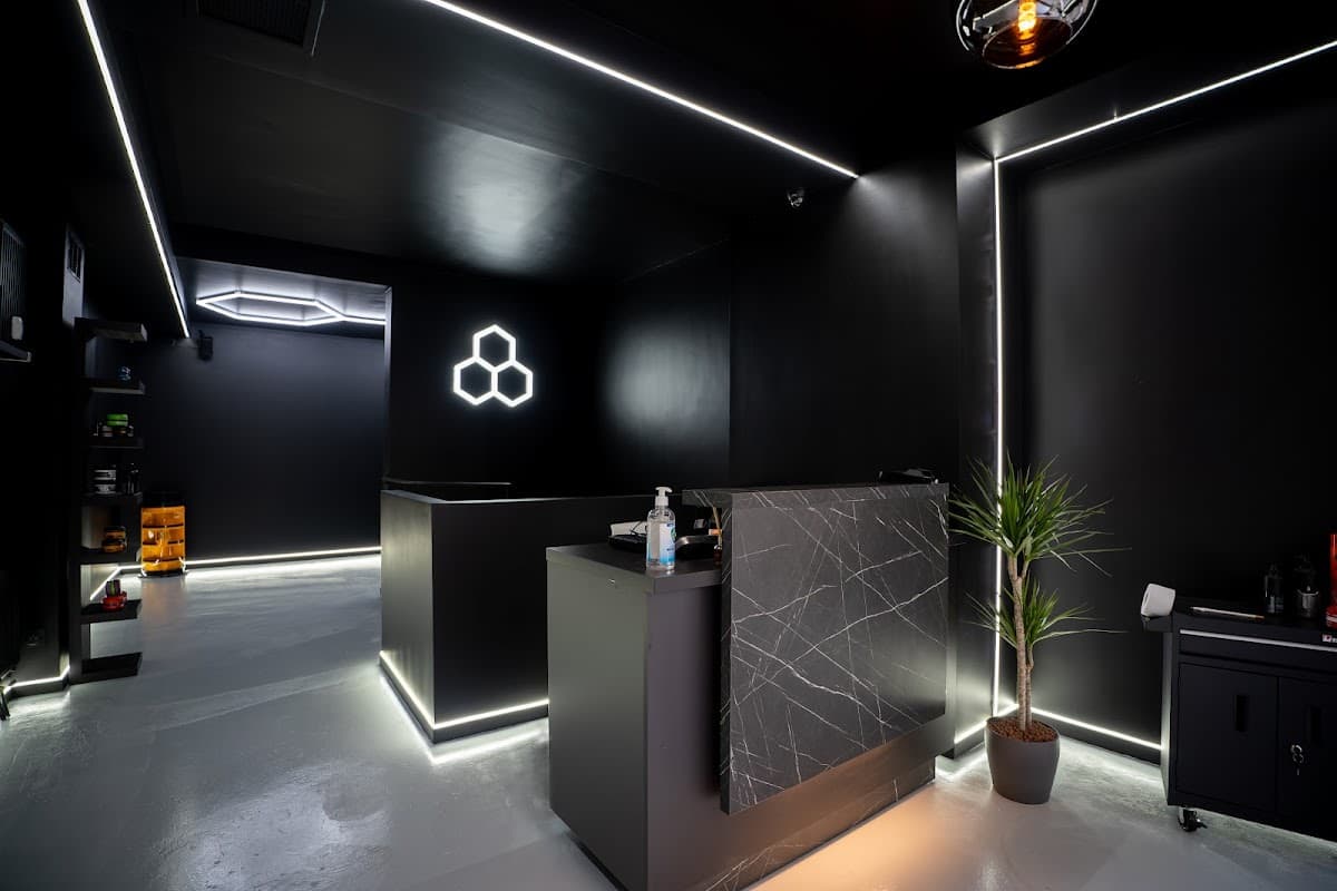 HILLSIDE - Coiffeur Paris 10