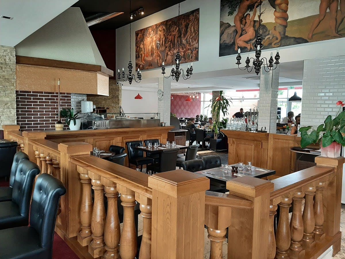 La Trattoria