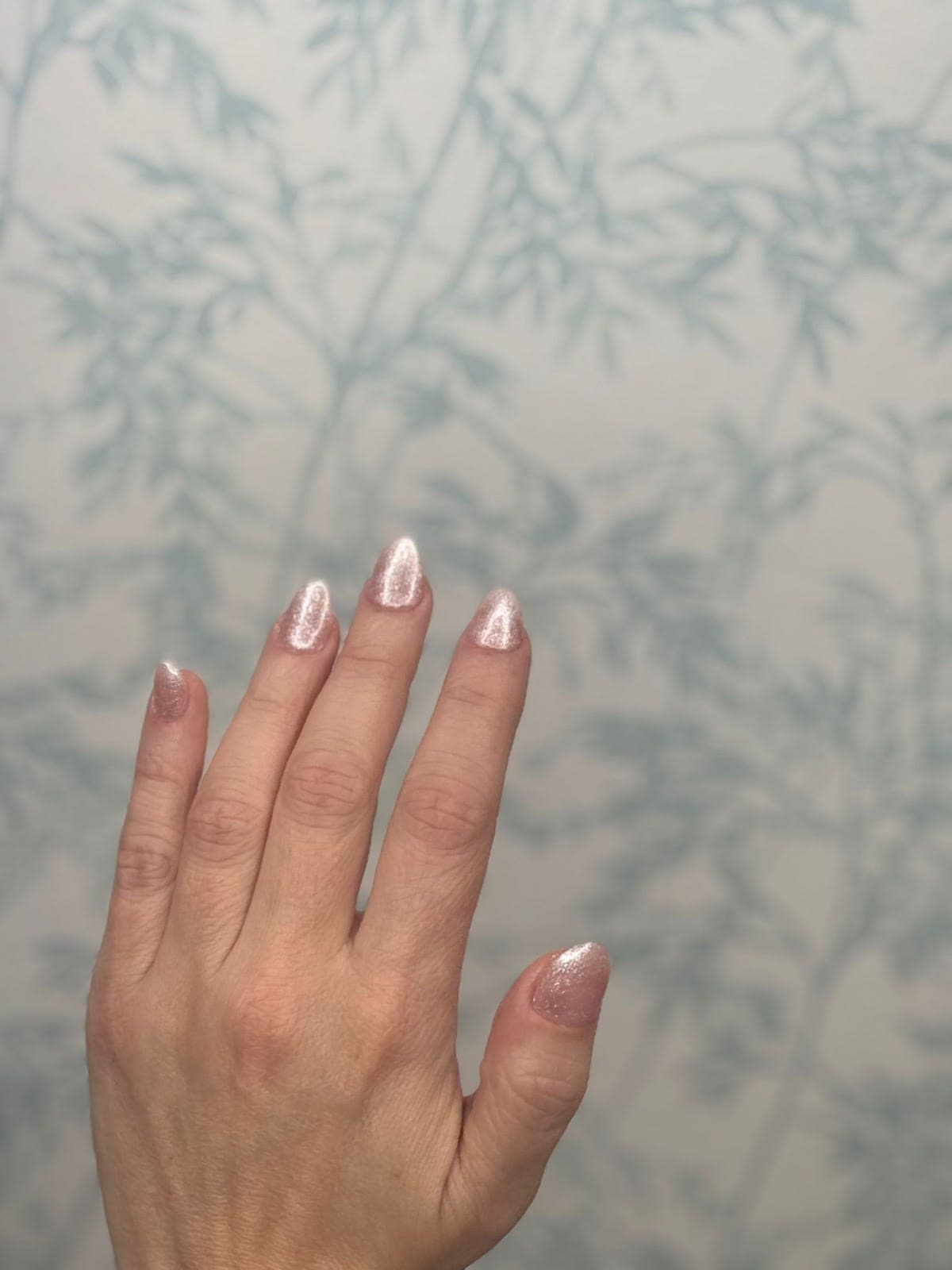 Cambio de esmalte en manos OPI