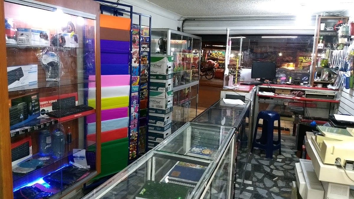 PapeCom Papelería y Tecnología