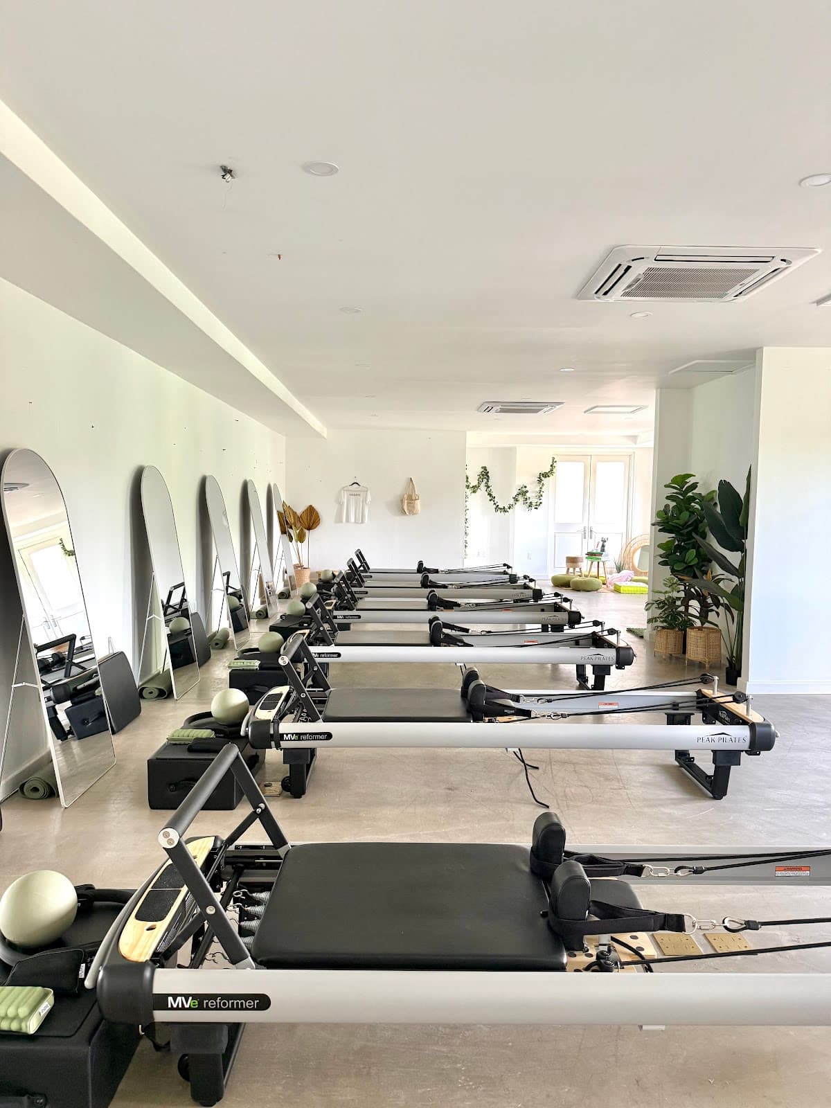 Reformer Pilates Group Class