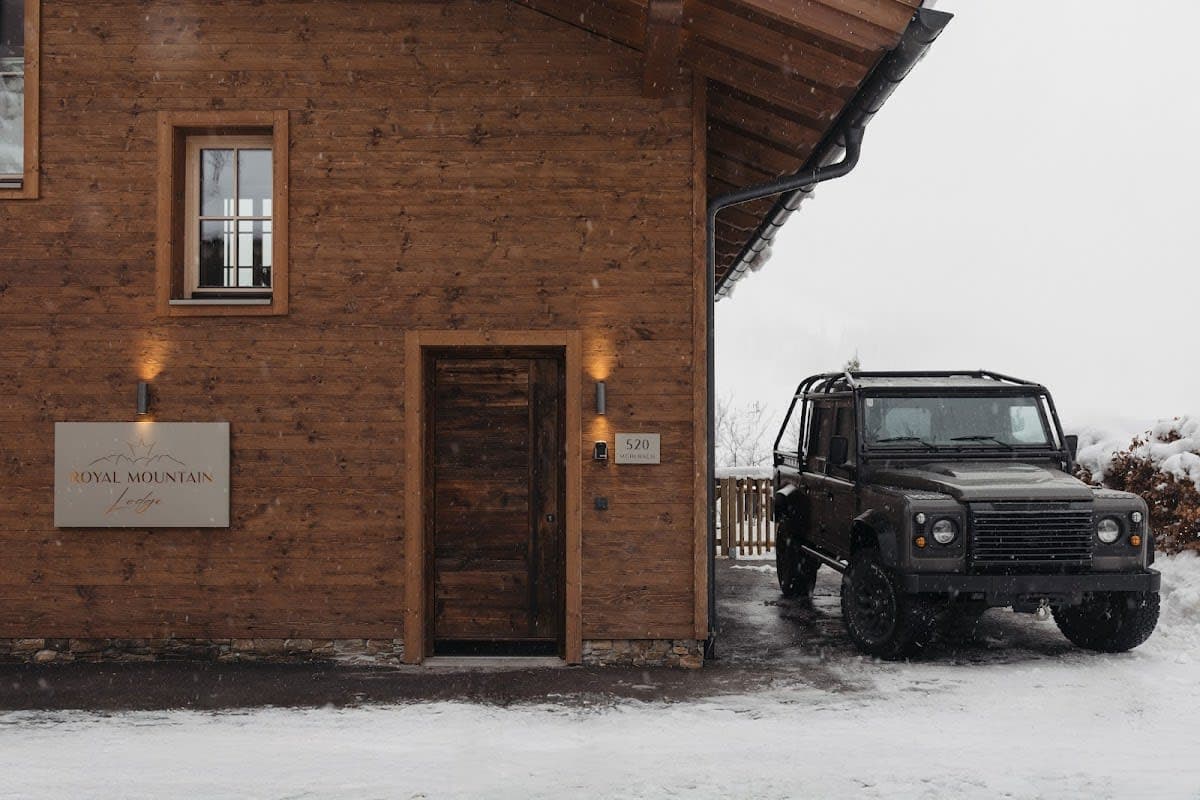 Royal Mountain Lodge