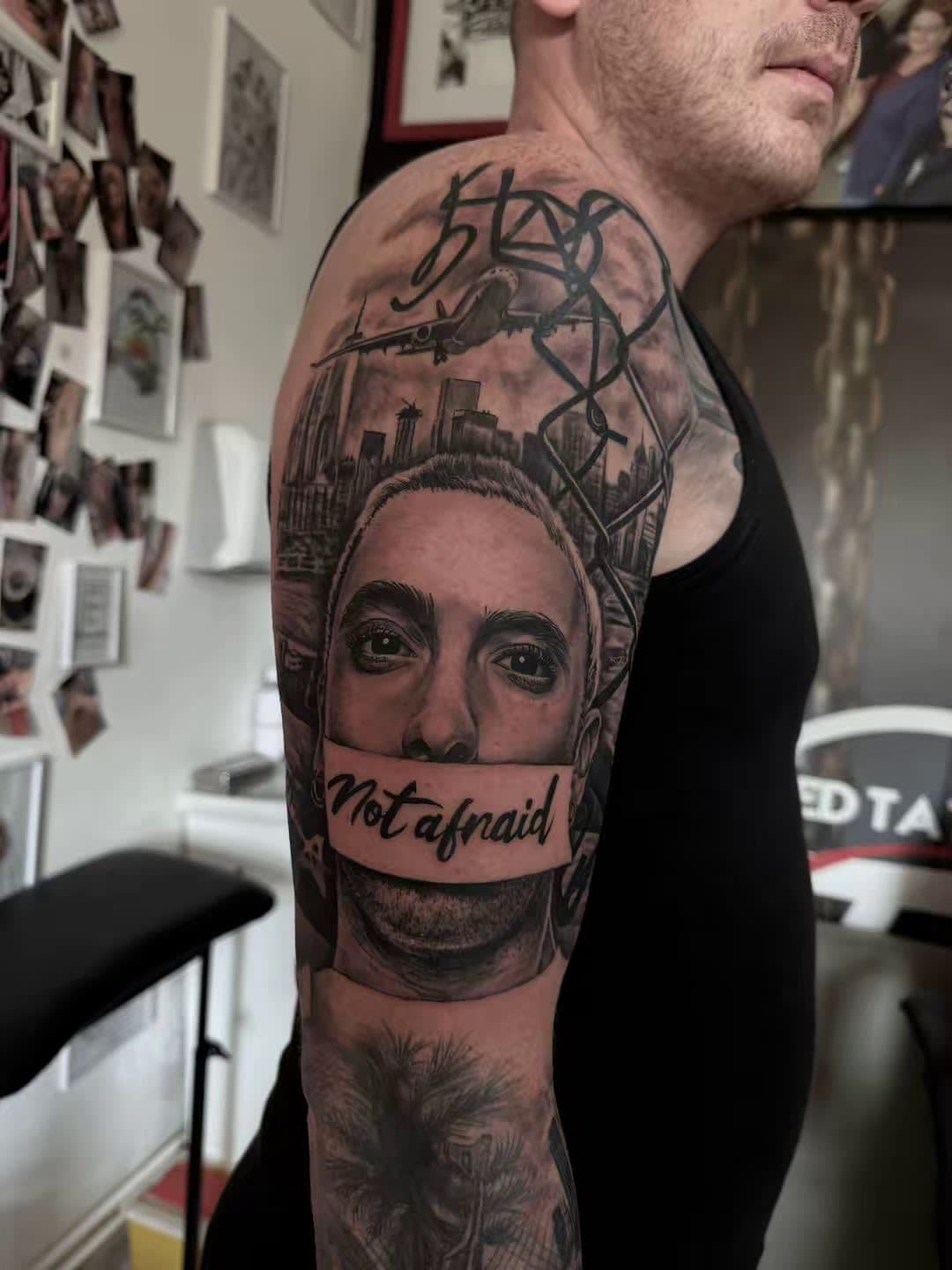 Retuș tatuaj