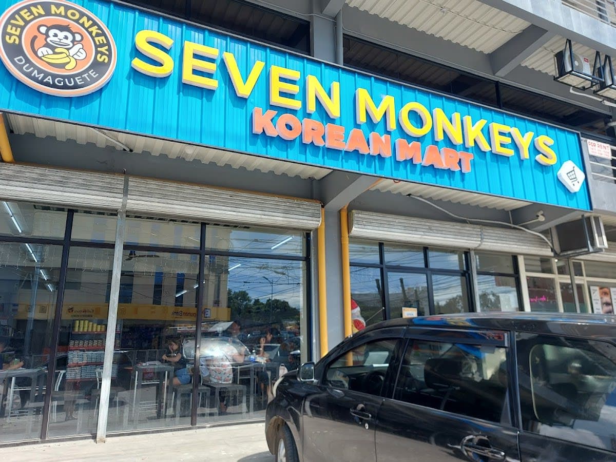Seven Monkeys Korean Mart/Myeongdong24