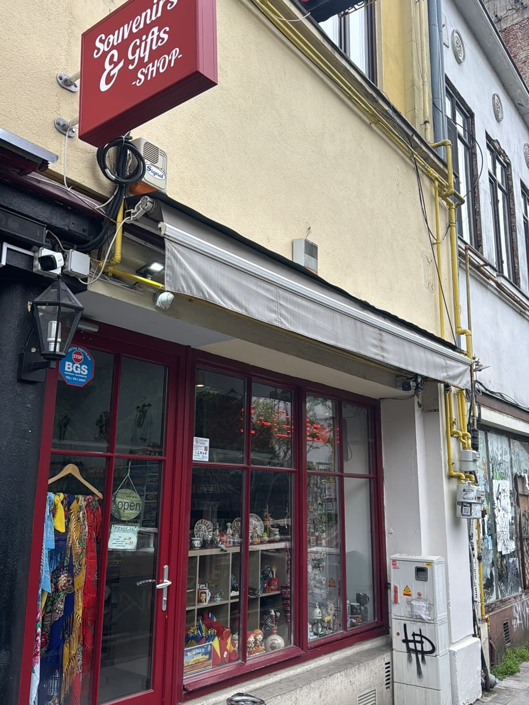 Souvenirs & Gifts Shop