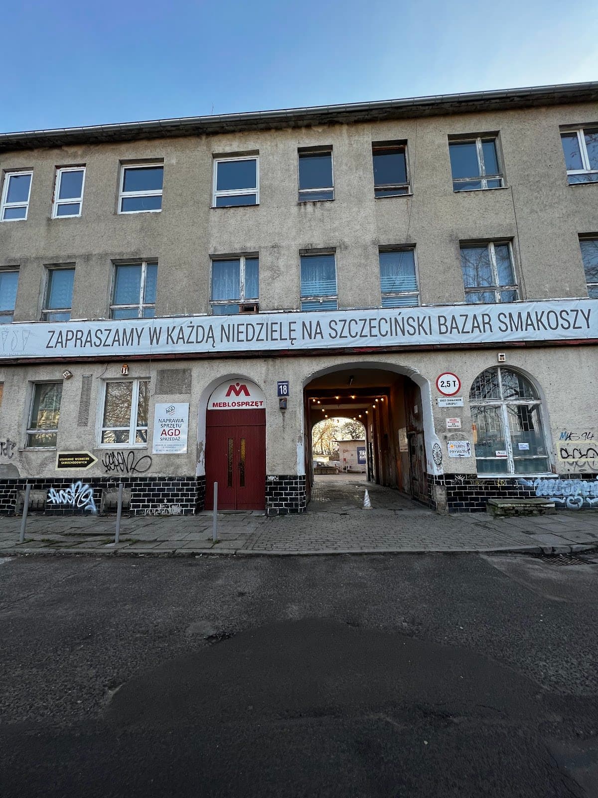Giełda winyli i pchli targ