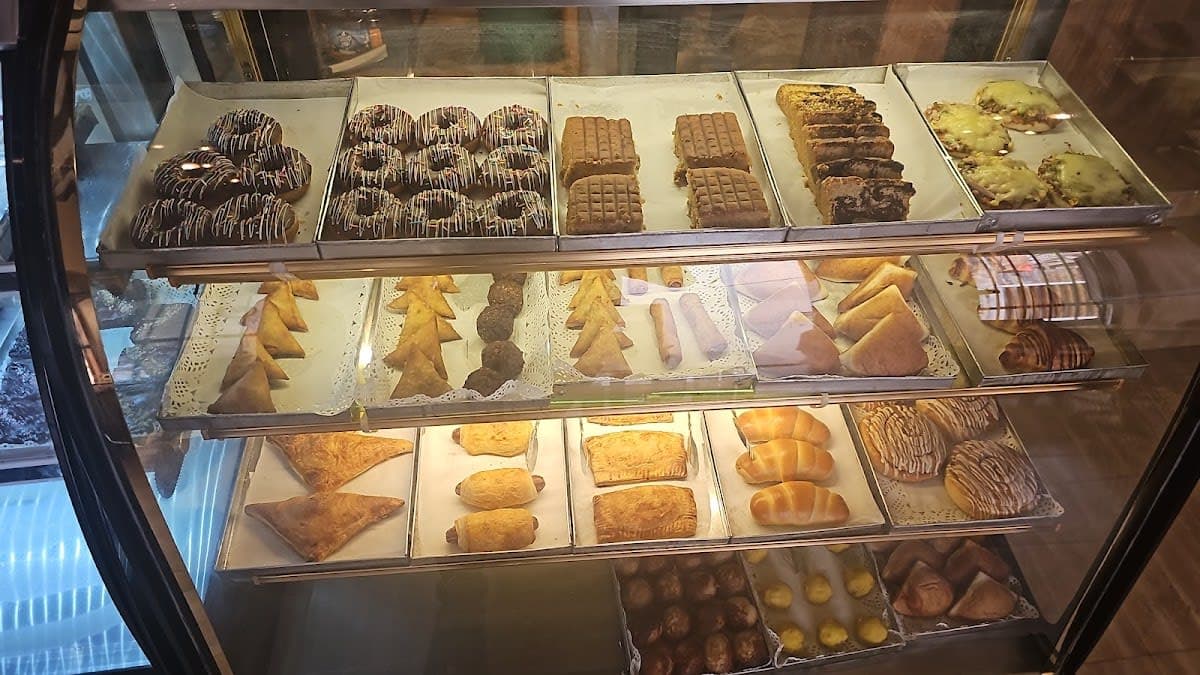 Pastries & Cakes