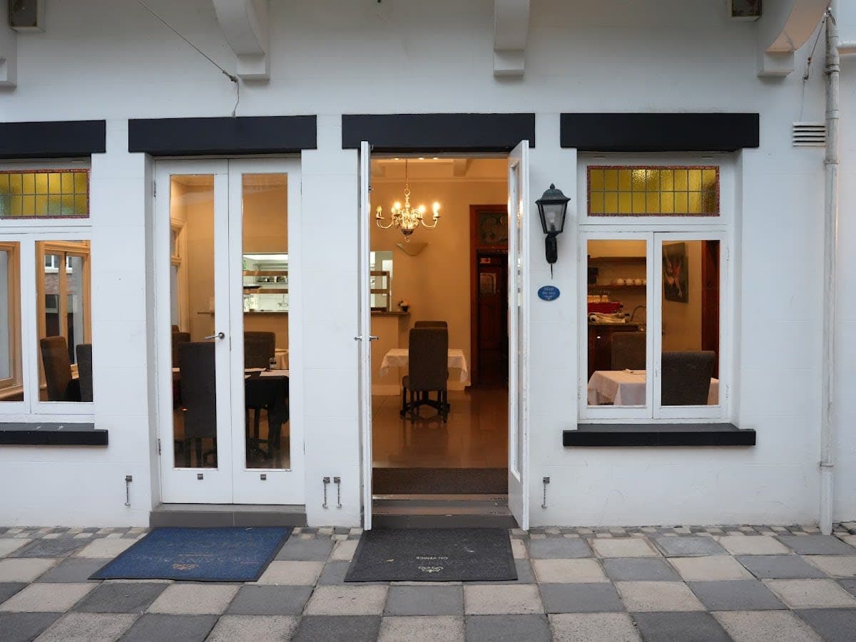 Room 4