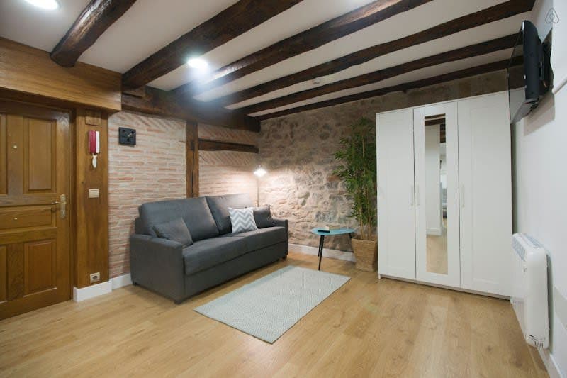 San Sebastian Apartments: OLD TOWN NEAR BEACH - www·SanSebastianApartments·es - vacation hotel holiday home rental