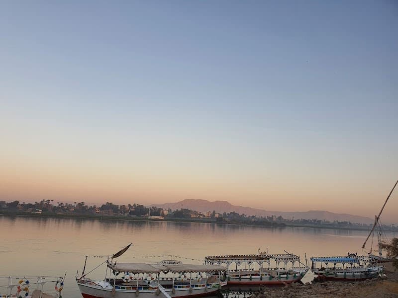 West Bank Luxor Boat booking Dahabiya Nile cruise