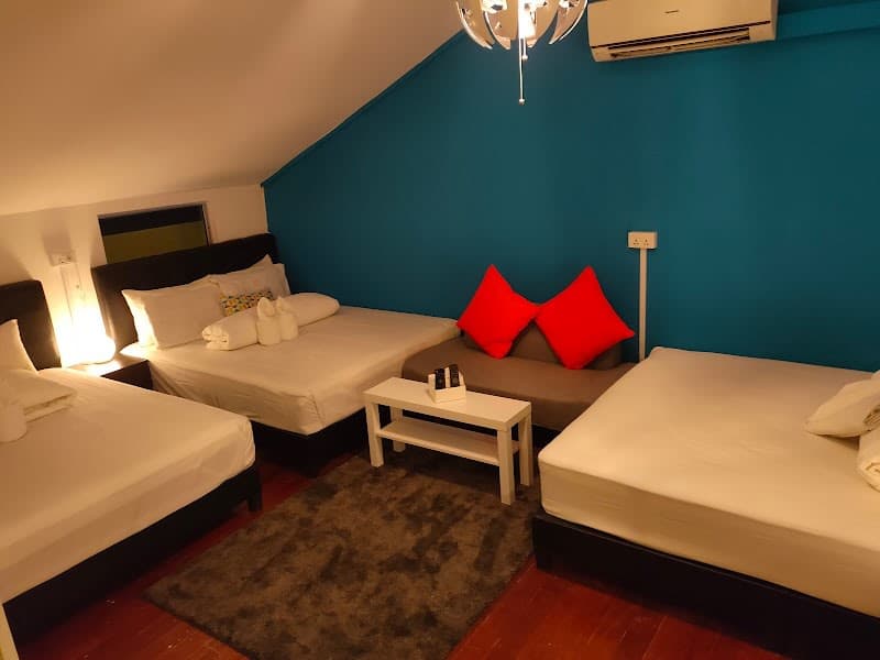 Galaxy Pods Capsule Hotel (Chinatown)