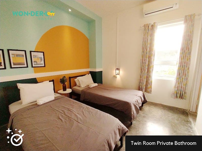 Wonderloft Hostel