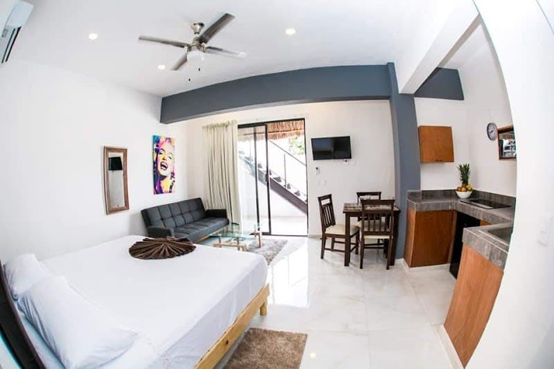 Maui Hostel Playa Del Carmen