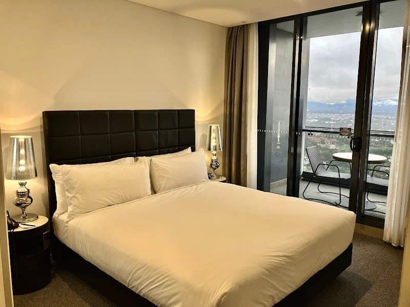 Meriton Suites Southport