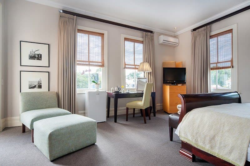 The Quarters Hotel