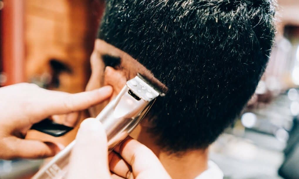 CROWN Gentleman Barbershop Kuta Bali