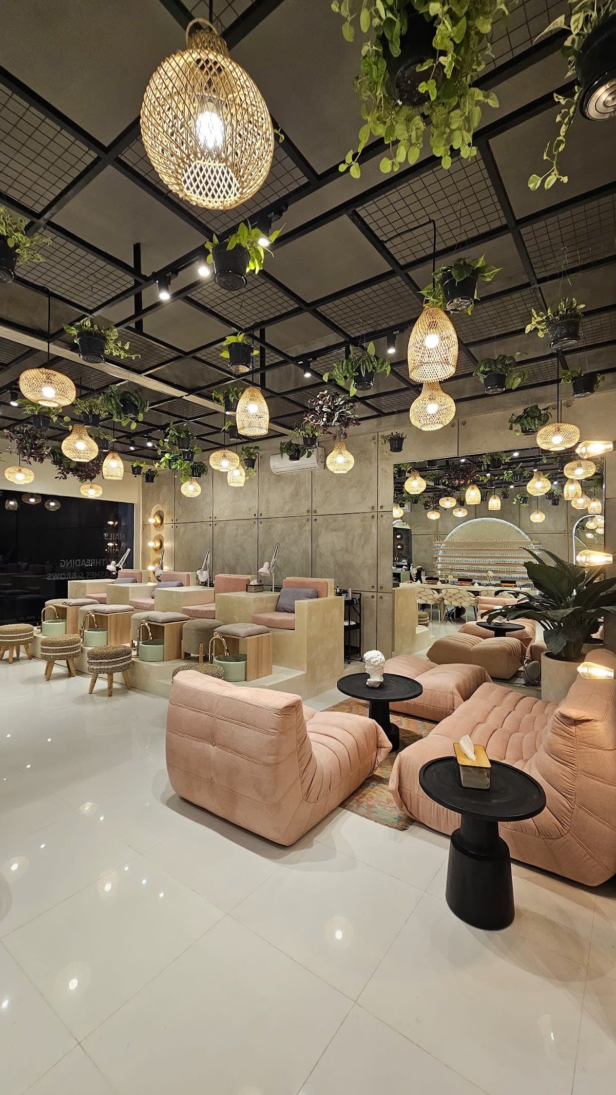 The Rustic Sun Nelayan Canggu Nail & Hair Beauty Studio