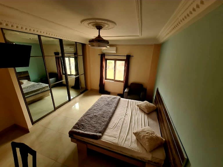 RESIDENCE TABARA